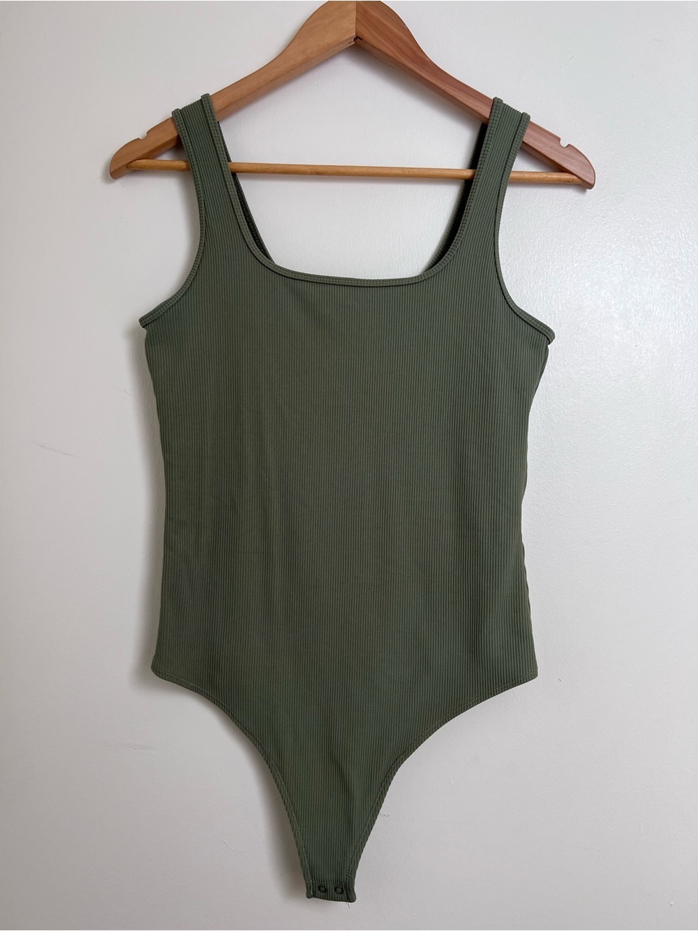 Abercrombie Soft A&F Collection Olive Green Ribbed Scoop Neck Bodysuit Large